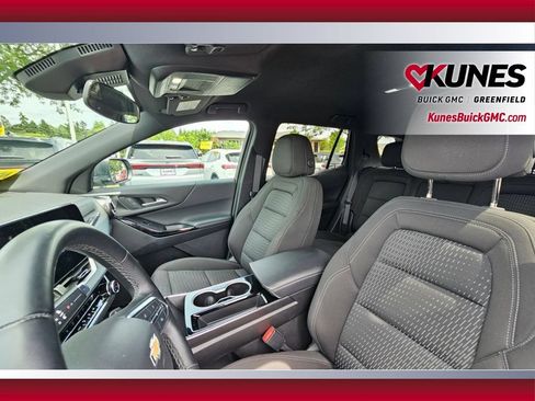 Used 2025 Chevrolet Equinox LT AWD/4WD image 14
