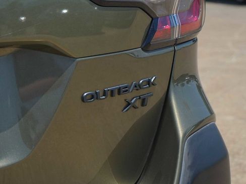 Used 2022 Subaru Outback Onyx Edition XT AWD/4WD image 8