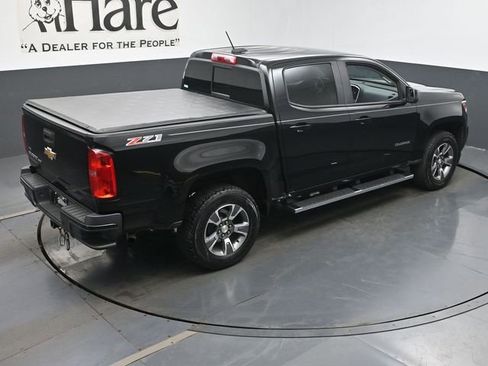 Used 2020 Chevrolet Colorado Z71 w/ LPO, Premium Interior Package image 39