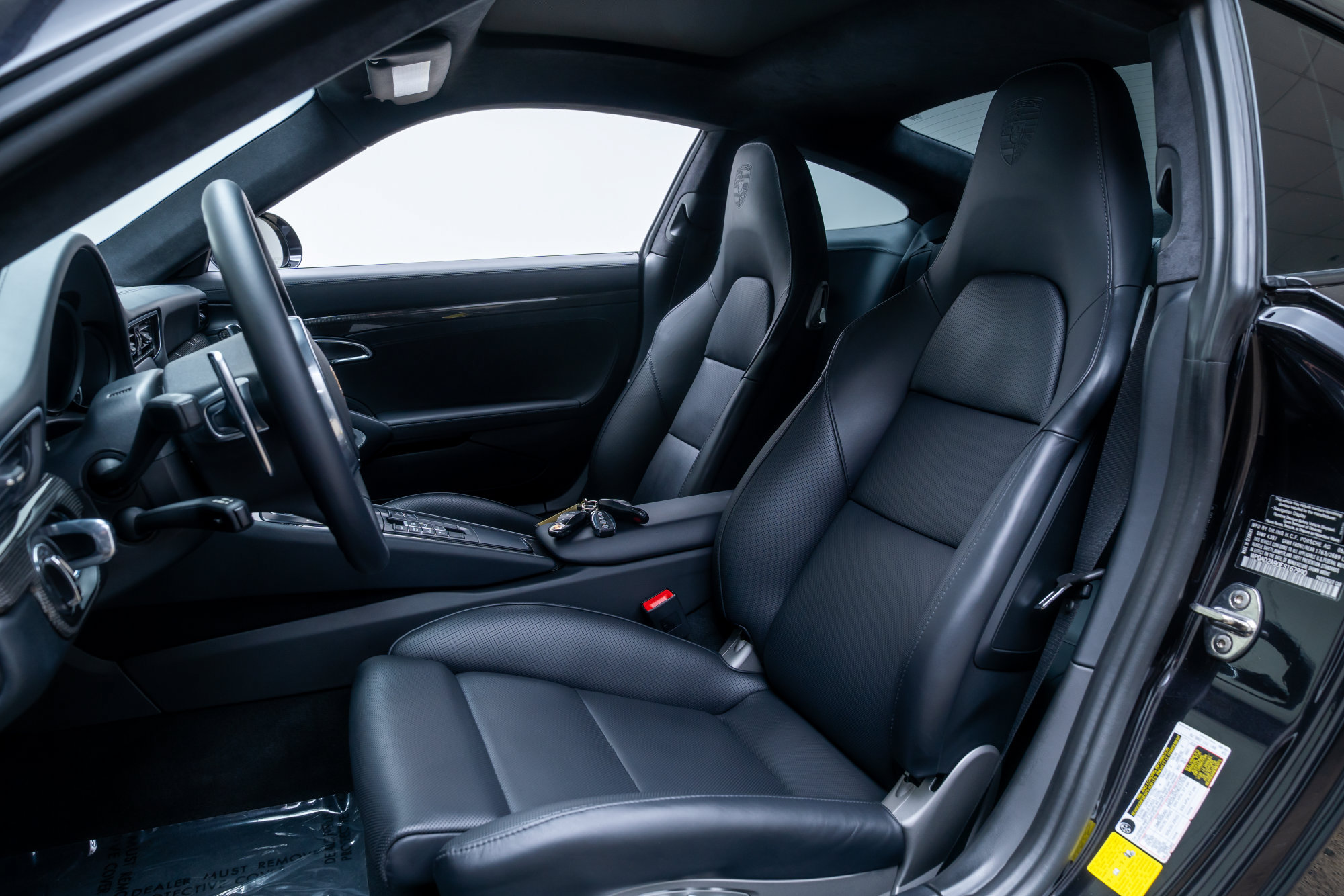 Used 2014 Porsche 911 Turbo S AWD/4WD image 24