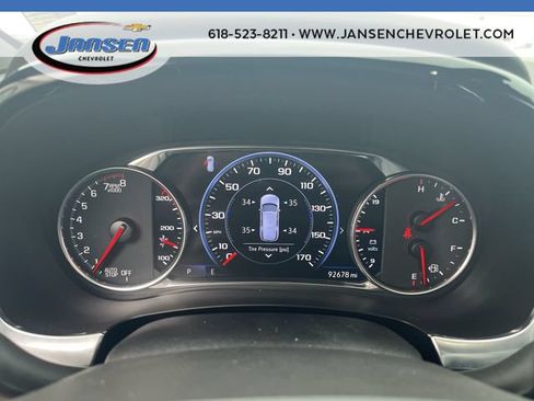 Used 2023 Chevrolet Traverse Premier FWD image 11