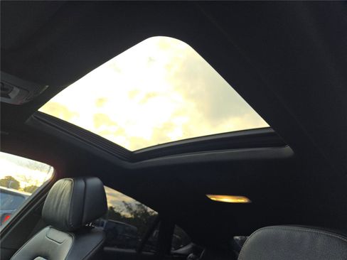 Used 2018 BMW X6 xDrive50i image 29