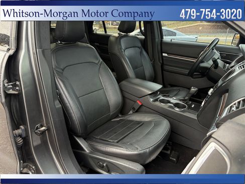 Used 2019 Ford Explorer Limited w/ Ford Safe & Smart Package image 14