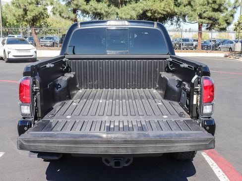 Certified 2020 Toyota Tacoma TRD Pro AWD/4WD image 32