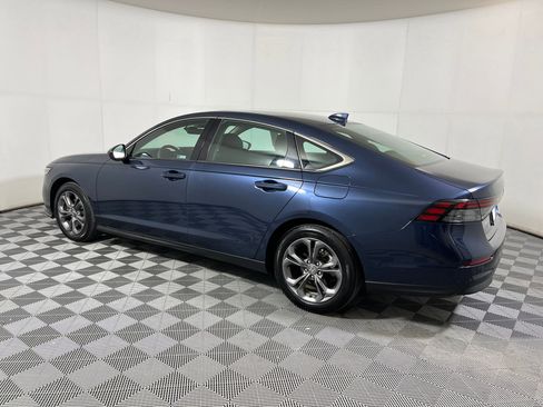 Used 2024 Honda Accord EX image 2