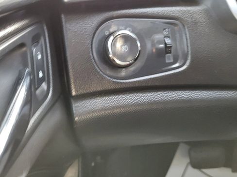 Used 2016 Cadillac SRX Performance w/ Midnight Edition Package FWD image 22