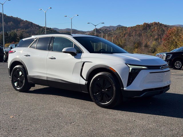 New 2027 Chevrolet Blazer EV LT AWD/4WD image 8