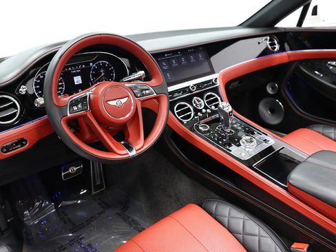 Used 2020 Bentley Continental GT V8 AWD/4WD image 26