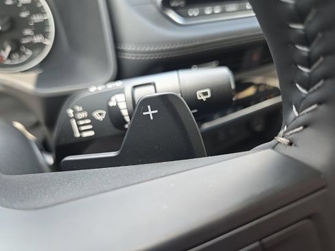 Used 2026 Nissan Rogue SV FWD image 45