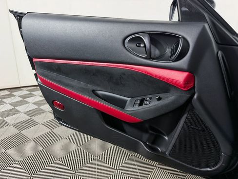 Certified 2024 Nissan Z Performance w/ Floor Mat Package image 48