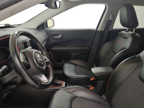 Used 2018 Jeep Compass Trailhawk w/ Safe & Security Group image 17