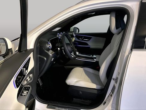 New 2026 Mercedes-Benz GLC 300 4MATIC image 13