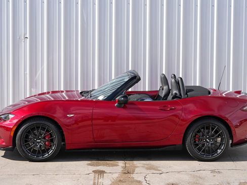 Used 2023 MAZDA MX-5 Miata Club w/ Brembo/BBS Recaro Package image 41
