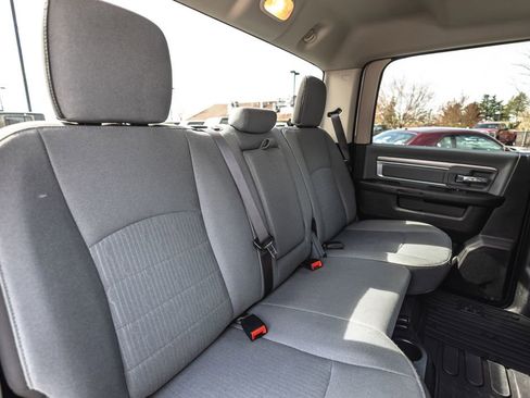 Used 2022 RAM 1500 Classic SLT w/ Protection Group AWD/4WD image 36