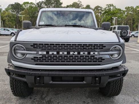 New 2026 Ford Bronco Badlands image 9