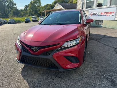 Used 2020 Toyota Camry SE w/ Convenience Package