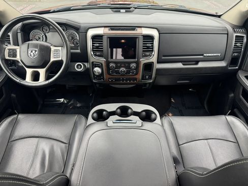Used 2018 RAM 1500 Laramie w/ Convenience Group AWD/4WD image 21
