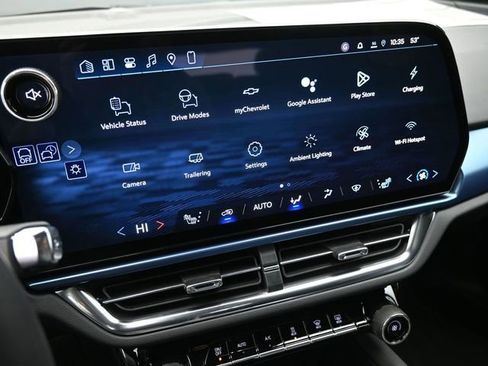 New 2026 Chevrolet Equinox EV LT FWD image 29