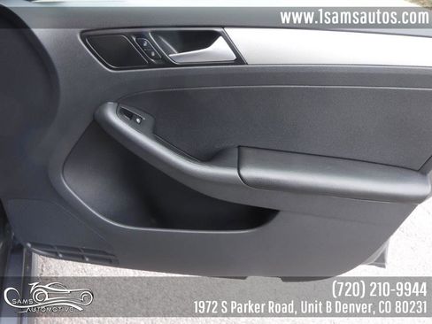 Used 2018 Volkswagen Jetta Wolfsburg Edition image 39