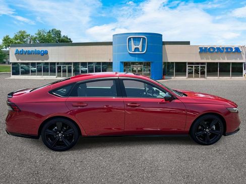Certified 2023 Honda Accord Sport image 3
