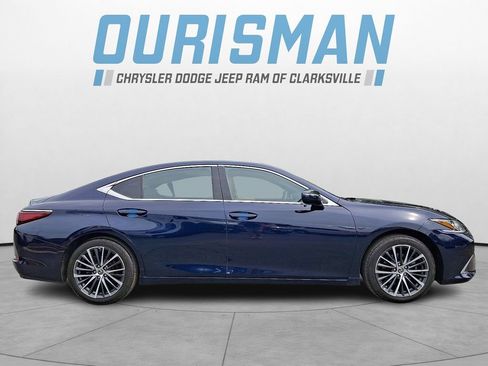 Used 2022 Lexus ES 350 w/ Premium Package FWD image 7