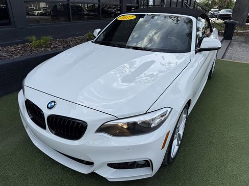 Used 2017 BMW 230i Convertible RWD image 11