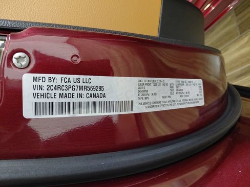 Certified 2021 Chrysler Pacifica Pinnacle AWD/4WD image 5