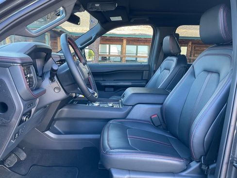 Certified 2024 Ford Expedition Limited image 60