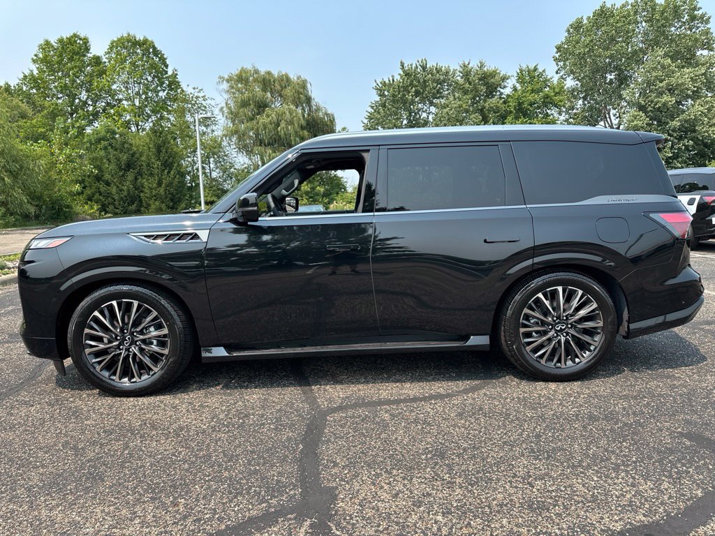 New 2027 INFINITI QX80 Autograph AWD/4WD image 2
