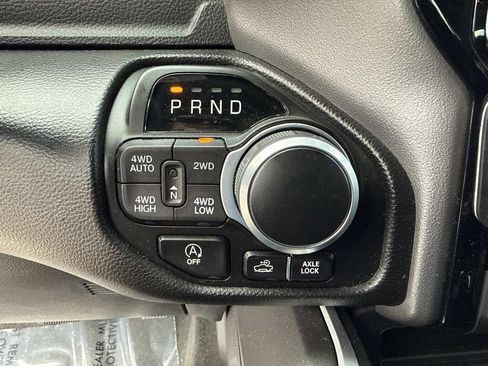 Used 2023 RAM 1500 Big Horn AWD/4WD image 35