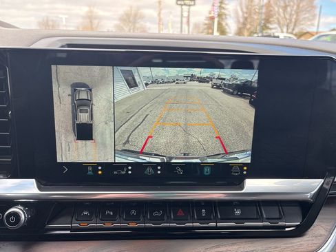 Certified 2022 GMC Sierra 1500 SLT w/ SLT Premium Plus Package image 27