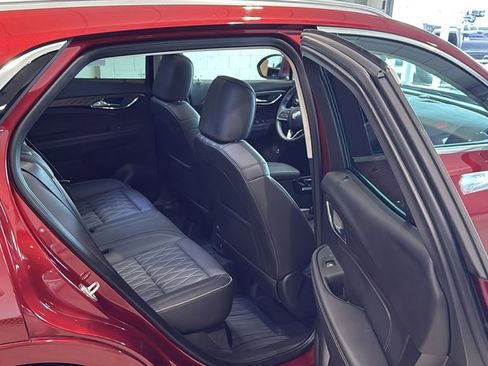 Used 2023 Buick Envision Avenir AWD/4WD image 14