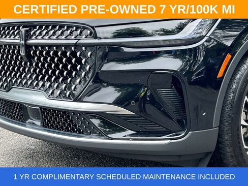 Certified 2024 Lincoln Nautilus Premier AWD/4WD image 28