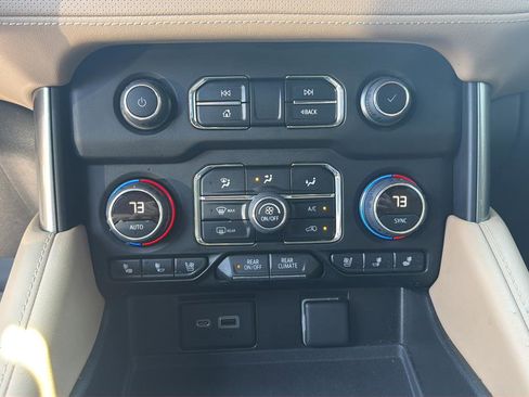 Used 2022 Chevrolet Tahoe Premier image 24