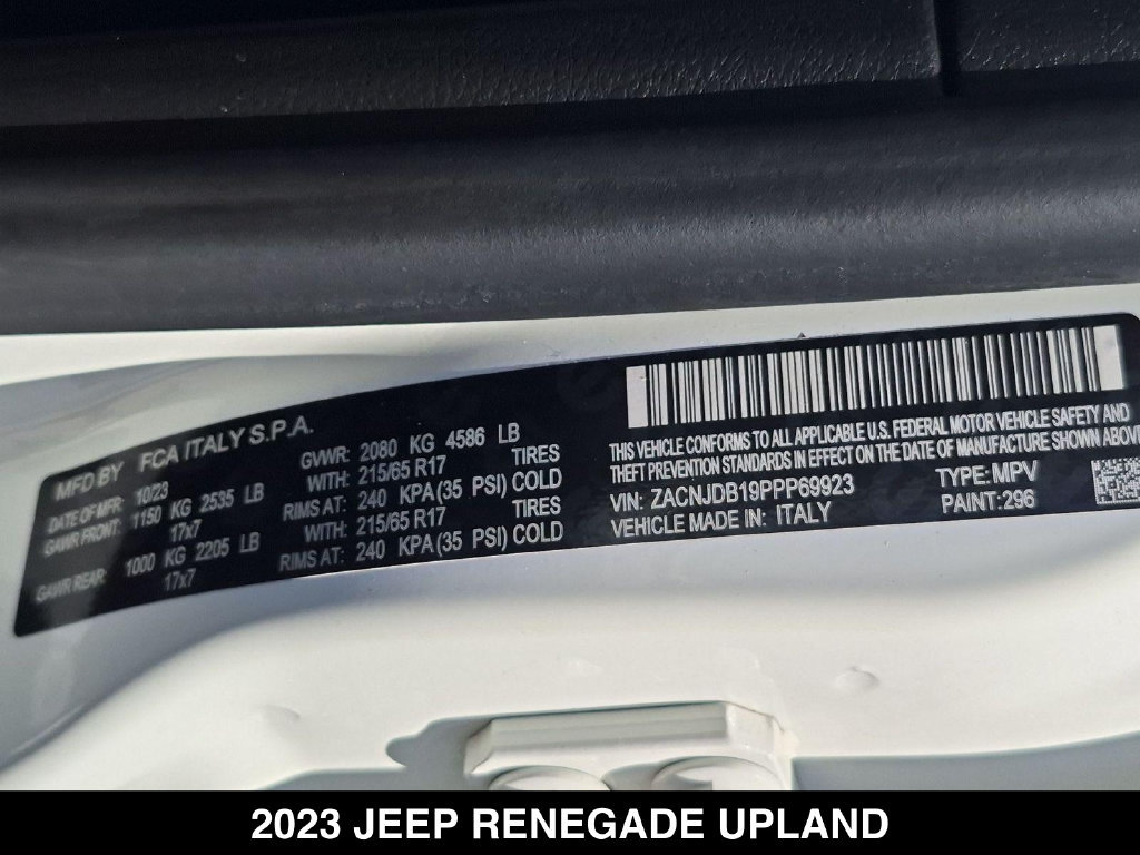 Used 2023 Jeep Renegade Latitude AWD/4WD image 25