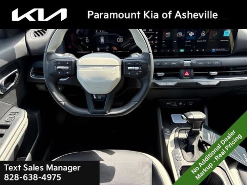 New 2026 Kia K4 EX FWD image 25