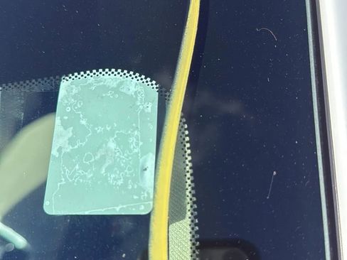 Used 2019 Buick Enclave Essence image 31