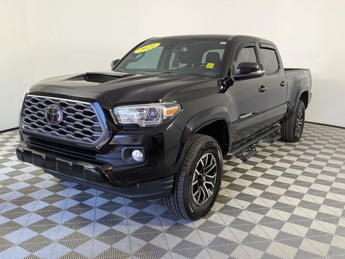 Used 2021 Toyota Tacoma TRD Sport AWD/4WD image 7