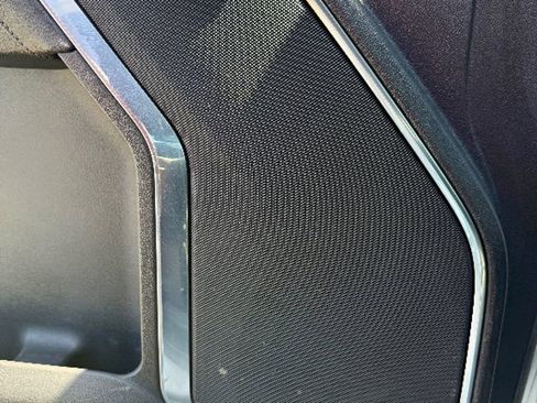 Used 2023 GMC Sierra 1500 SLT w/ SLT Premium Plus Package image 23