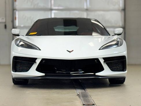 Used 2023 Chevrolet Corvette Stingray Premium Cpe w/ Z51 Performance Package RWD image 2