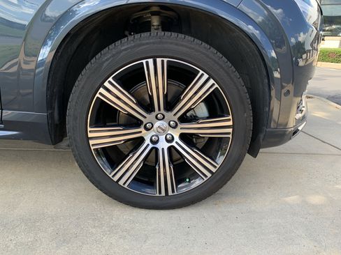 Used 2025 Volvo XC90 T8 Ultra w/ Lounge Package AWD/4WD image 32