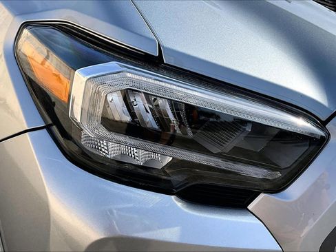 Used 2022 Toyota Tacoma TRD Sport w/ Technology Package image 29