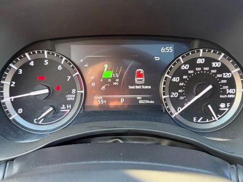 Used 2021 Toyota Highlander Limited AWD/4WD image 18