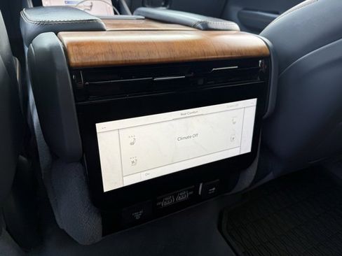 Used 2022 Jeep Grand Wagoneer Series II w/ Premium Group II image 13