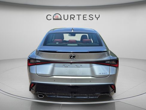 Used 2022 Lexus IS 350 F Sport RWD image 4
