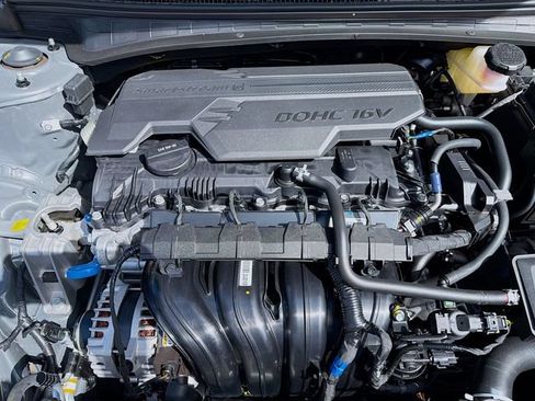 Certified 2026 Hyundai Elantra Sport FWD image 29