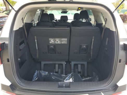 New 2026 Kia Carnival FWD image 29