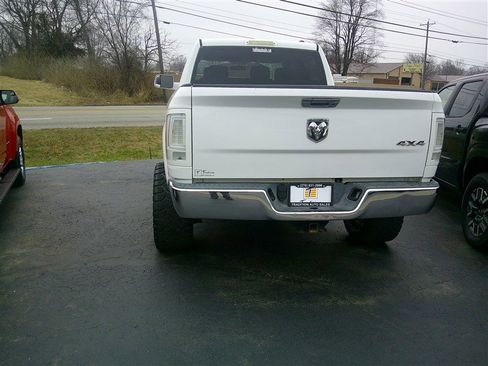 Used 2010 Dodge Ram 2500 Truck ST w/ ST Popular Equipment Group image 6