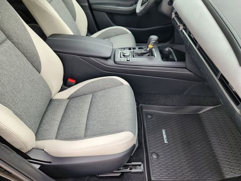 New 2026 MAZDA CX-30 Aire Edition image 9