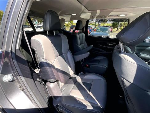 Used 2022 Subaru Ascent Onyx Edition image 26